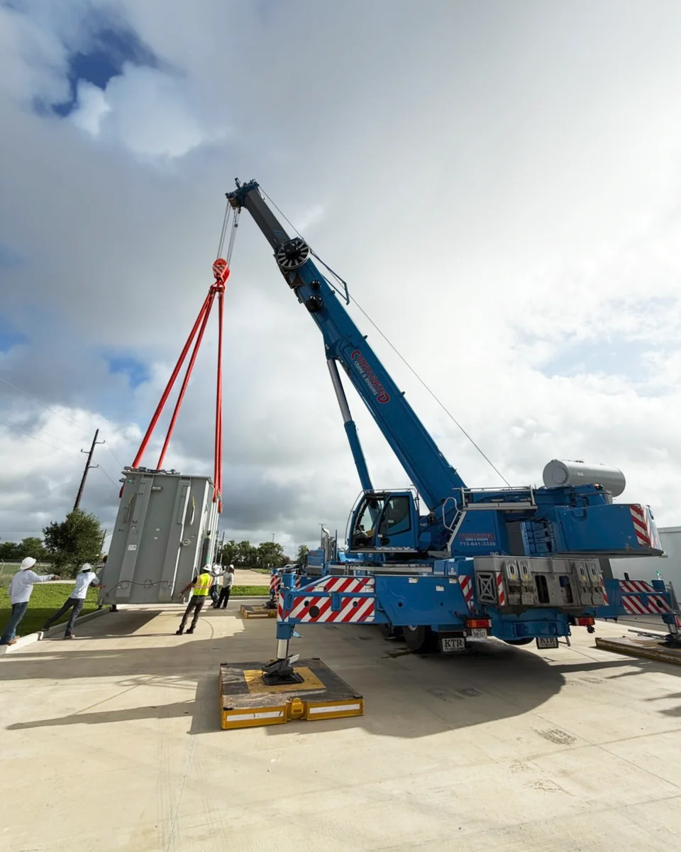 Rental Cranes in Conroe TX and Rigging Heavy Lifts